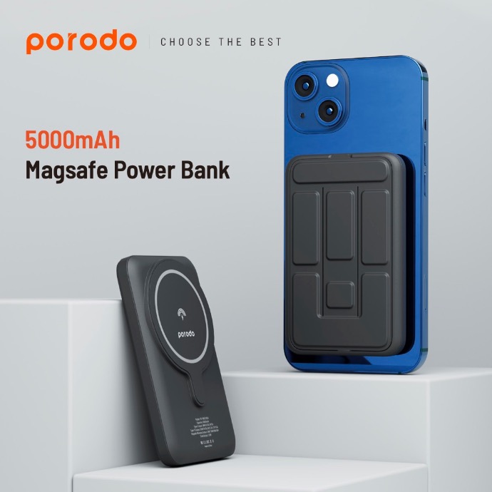 alt="Magsafe power bank attached to smartphone magnetically"